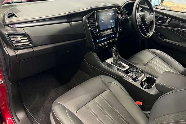 2024 Isuzu MU-X LS-T