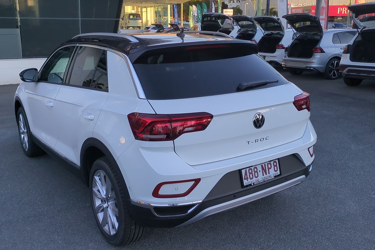 2025 Volkswagen T-Roc 110TSI Style D11
