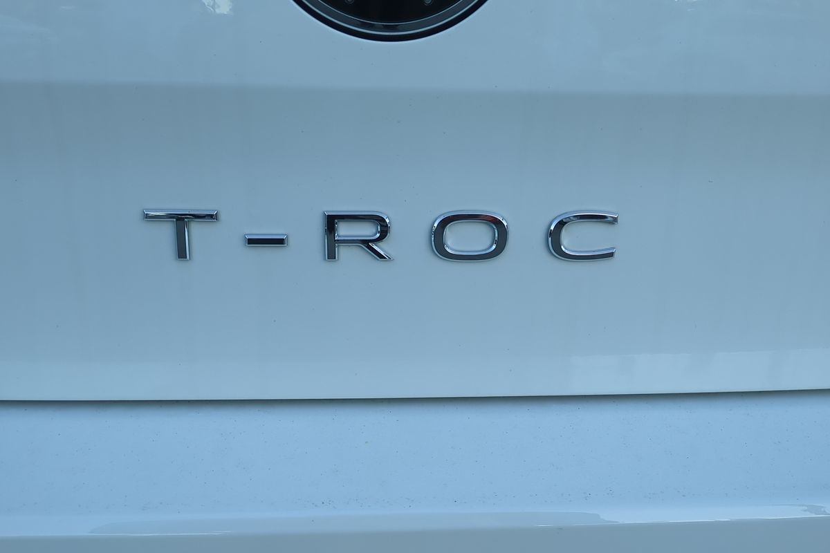 2025 Volkswagen T-Roc 110TSI Style D11
