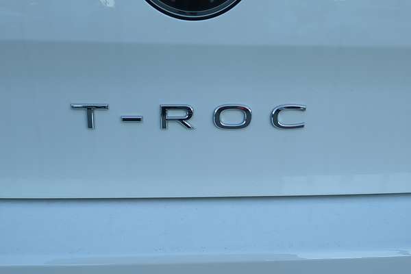 2025 Volkswagen T-Roc 110TSI Style D11