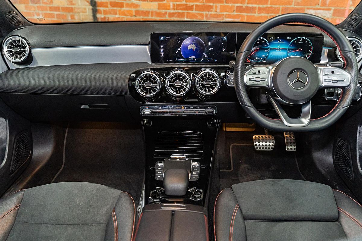 2022 Mercedes-Benz A-Class A180 V177