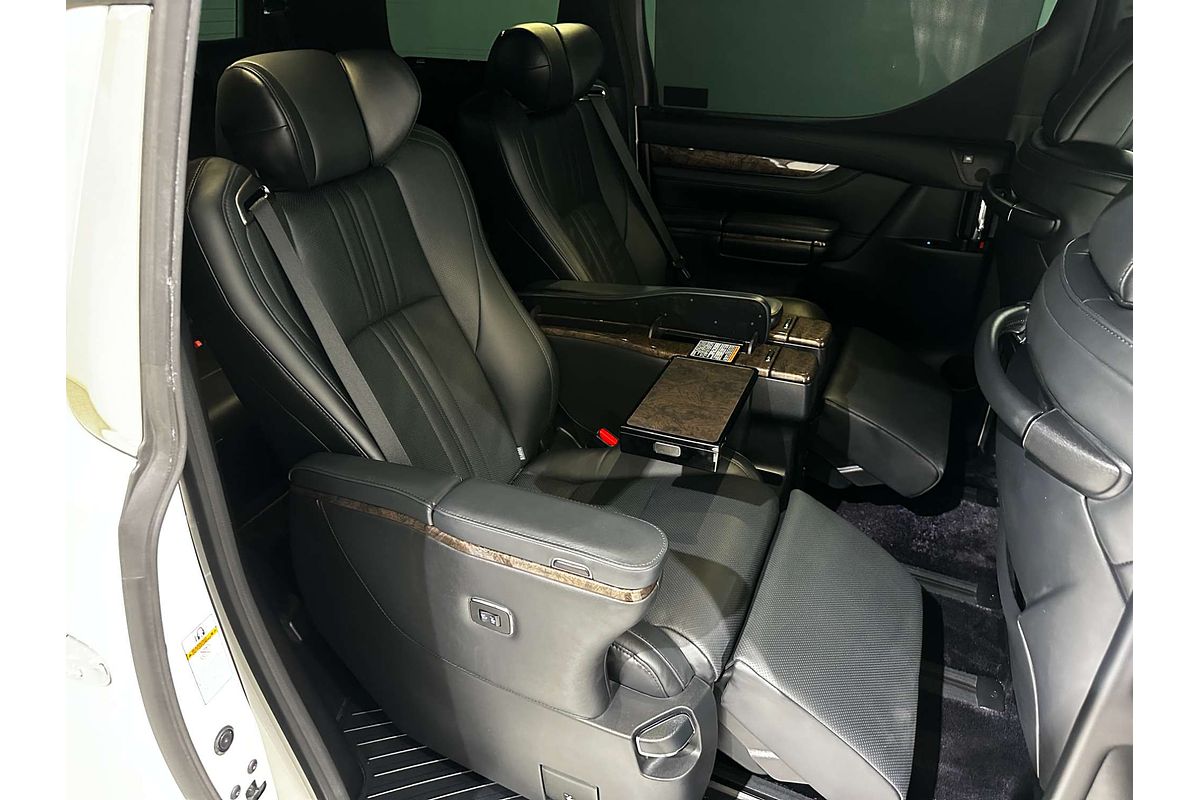 2019 Toyota Alphard Executive Lounge S AYH30W