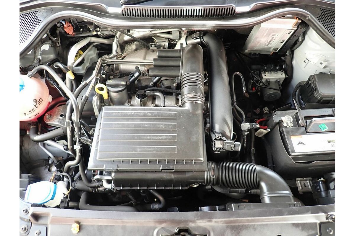 2014 Volkswagen Polo 66 TSI Trendline 6R MY15