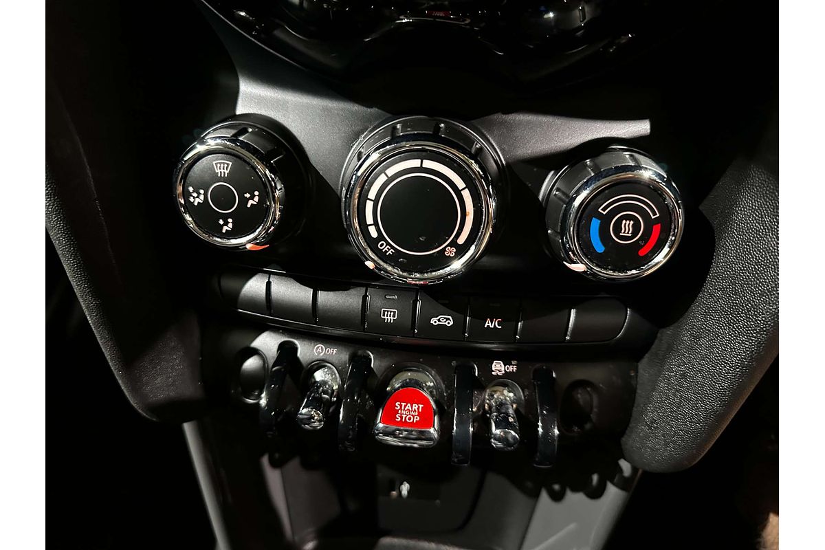 2020 MINI Hatch Cooper F55 LCI