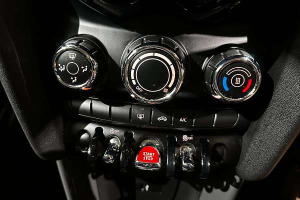 2020 MINI Hatch Cooper F55 LCI