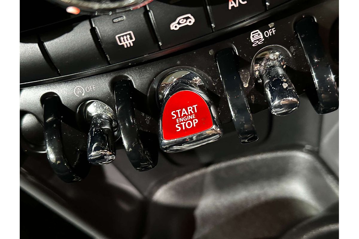2020 MINI Hatch Cooper F55 LCI