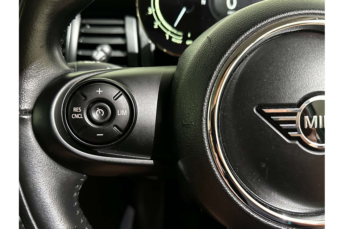 2020 MINI Hatch Cooper F55 LCI