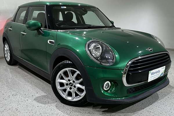 2020 MINI Hatch Cooper F55 LCI