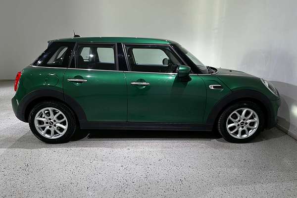 2020 MINI Hatch Cooper F55 LCI