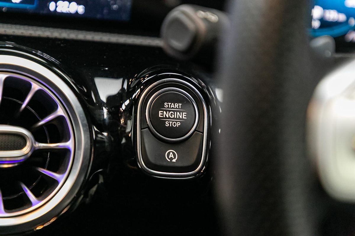 2020 Mercedes-Benz CLA-Class CLA200 C118