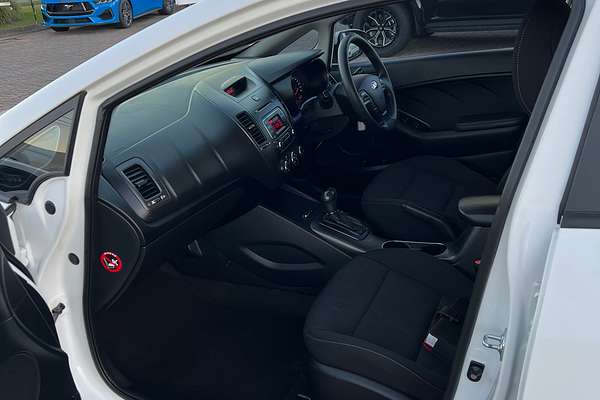 2015 Kia Cerato S YD