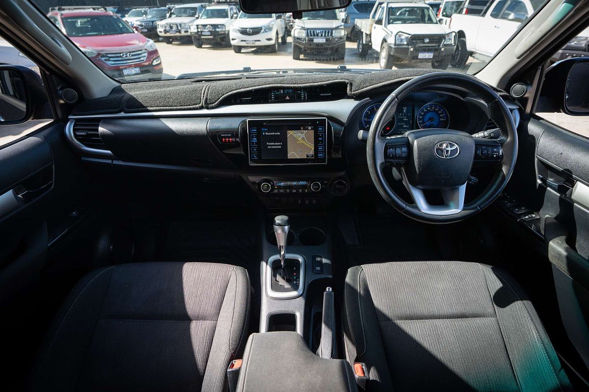 2017 Toyota Hilux SR5 GUN126R 4X4
