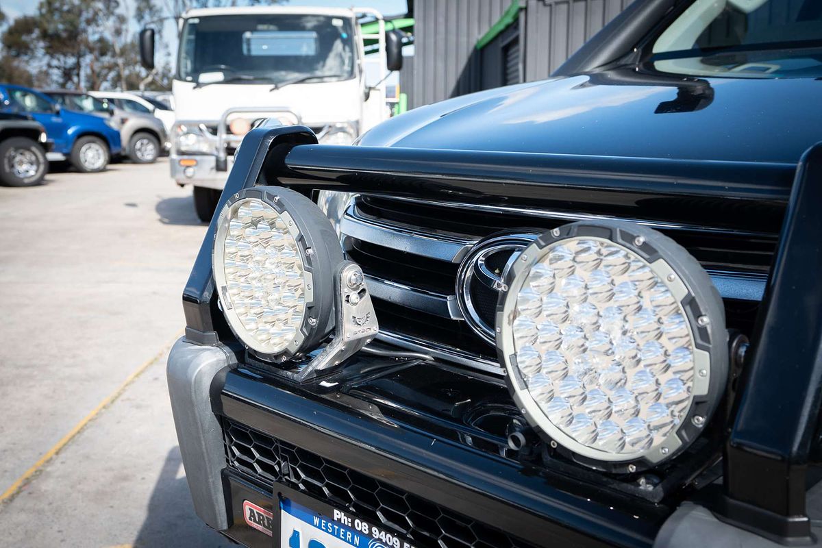 2017 Toyota Hilux SR5 GUN126R 4X4