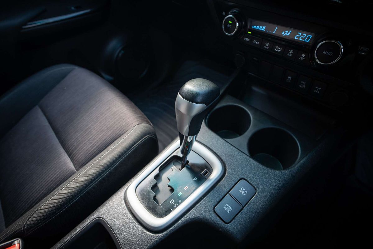 2017 Toyota Hilux SR5 GUN126R 4X4
