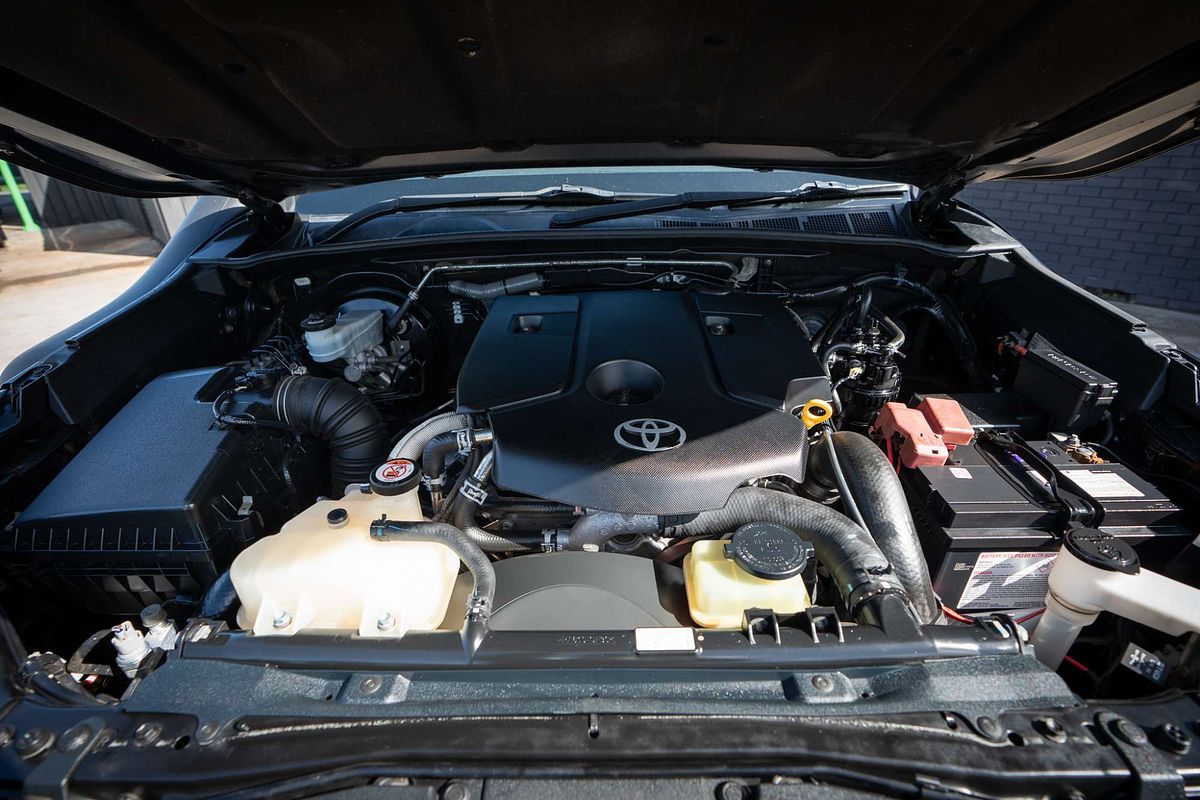 2017 Toyota Hilux SR5 GUN126R 4X4