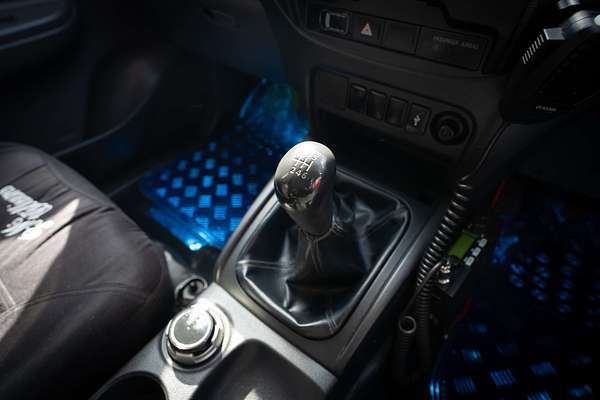 2015 Mitsubishi Triton GLX MQ 4X4