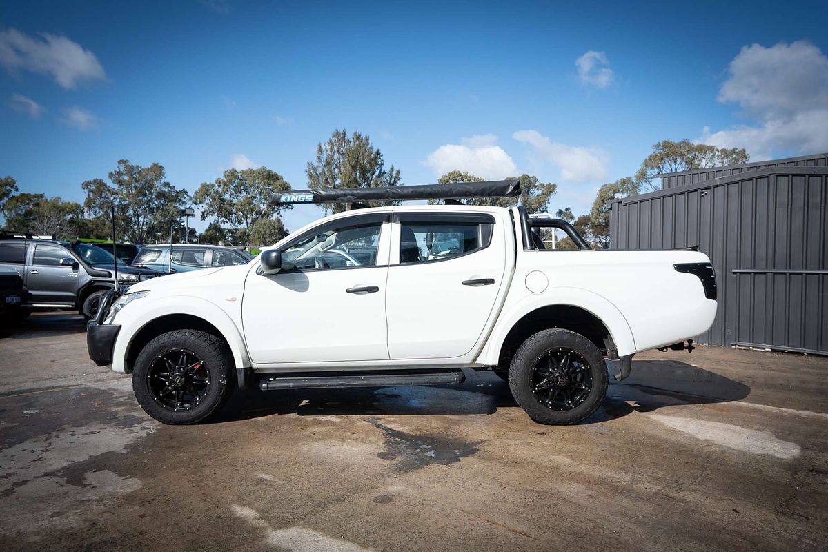 2015 Mitsubishi Triton GLX MQ 4X4