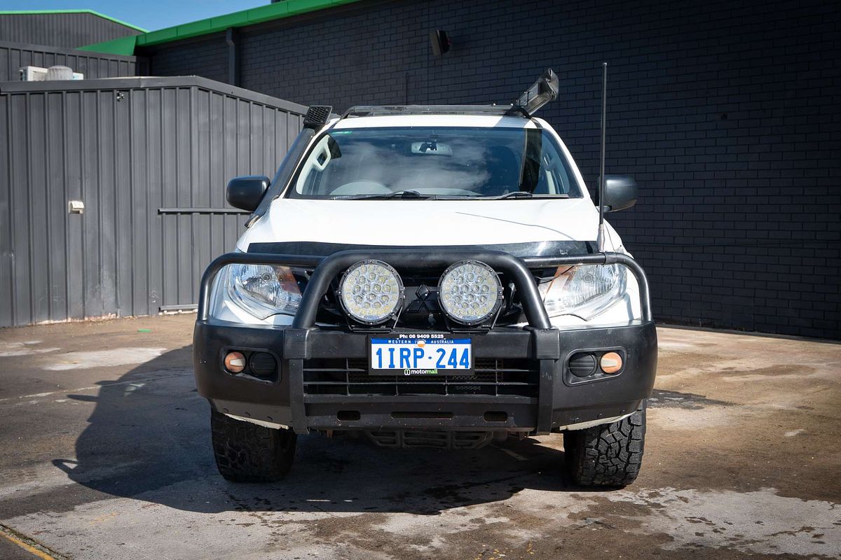 2015 Mitsubishi Triton GLX MQ 4X4