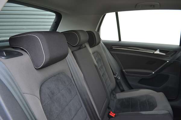 2015 Volkswagen Golf 110TDI Highline 7