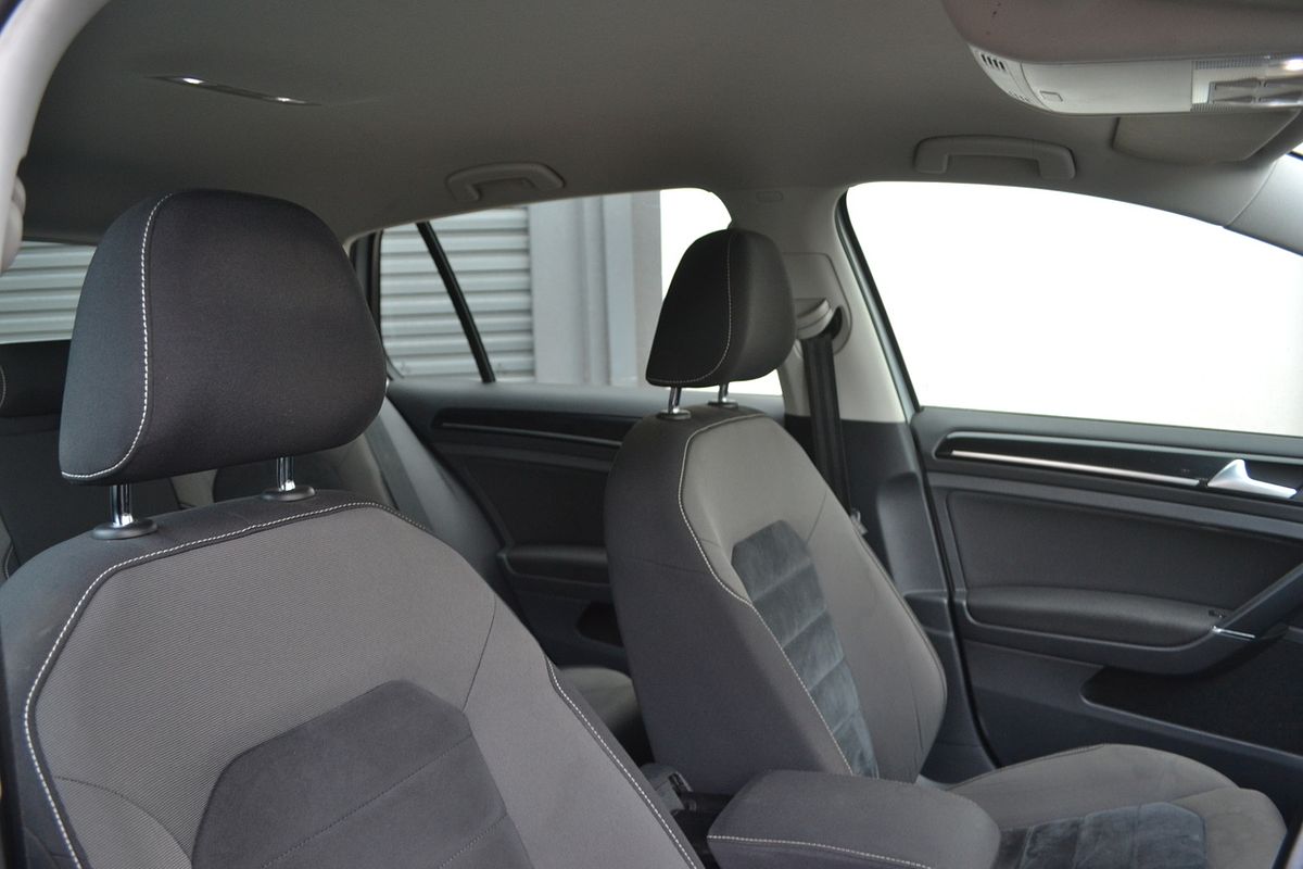 2015 Volkswagen Golf 110TDI Highline 7