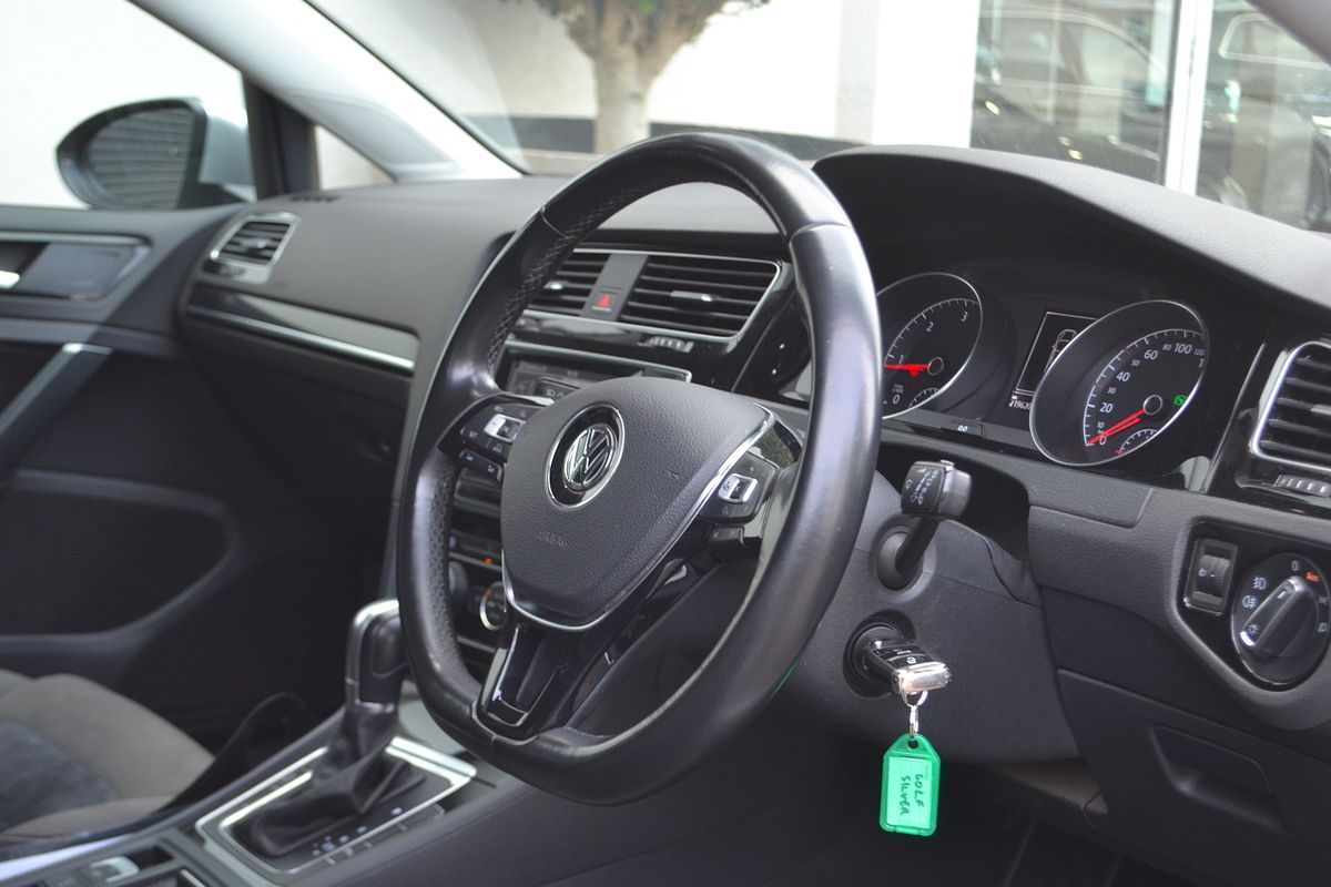 2015 Volkswagen Golf 110TDI Highline 7