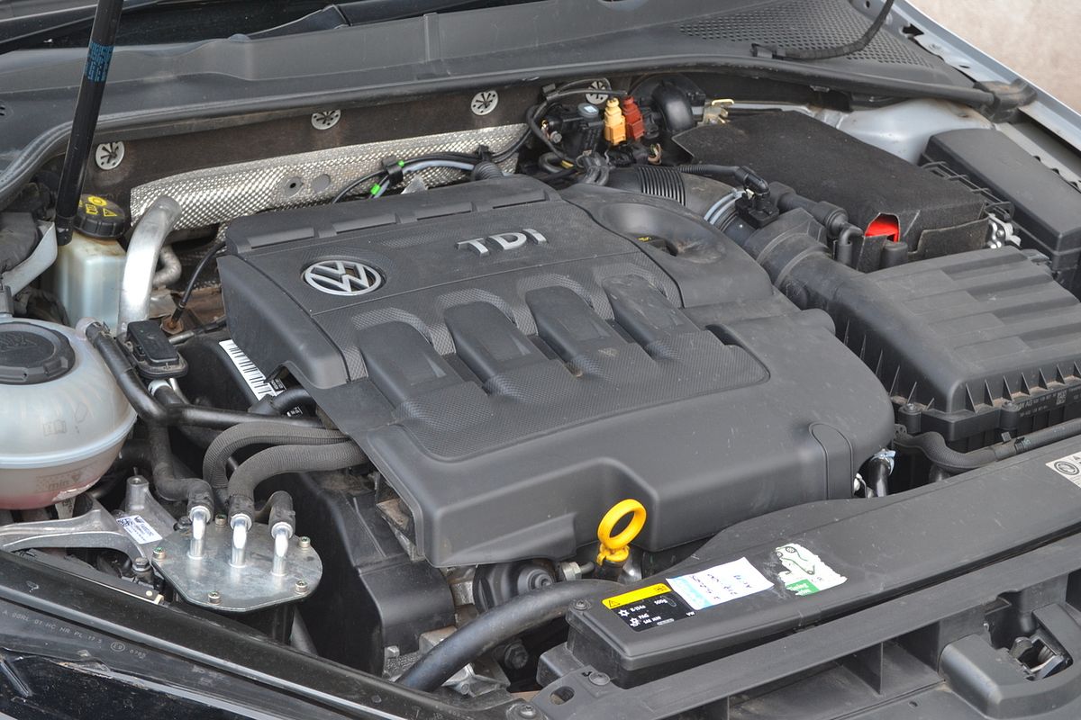 2015 Volkswagen Golf 110TDI Highline 7