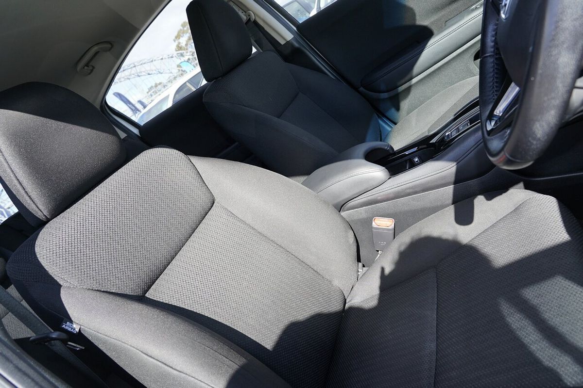 2015 Honda HR-V VTi-S