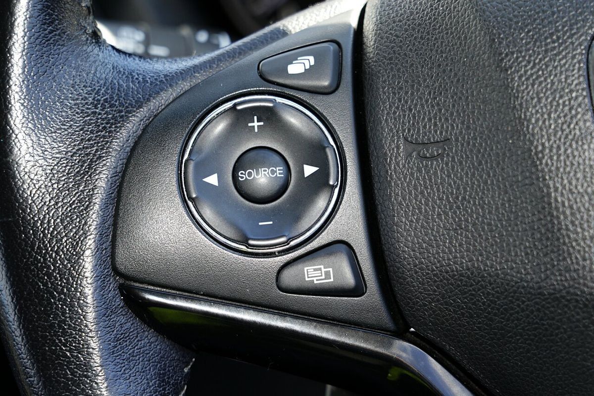 2015 Honda HR-V VTi-S