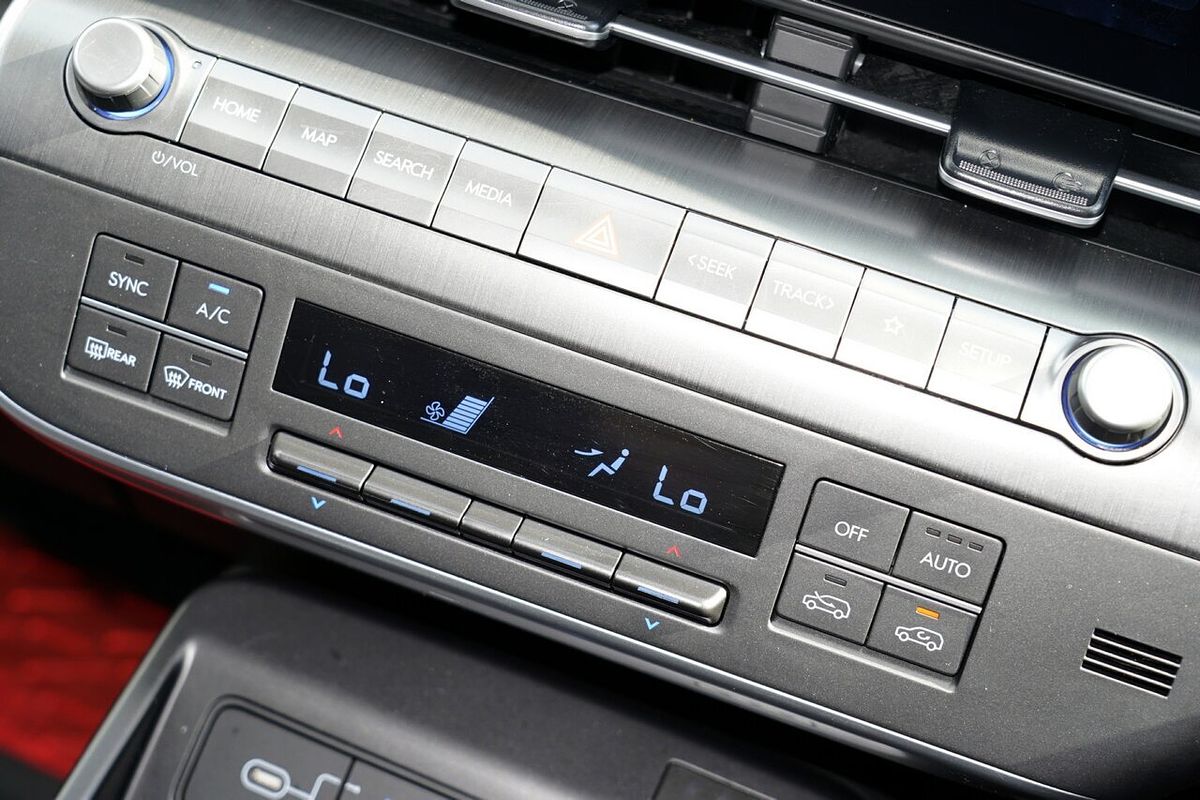 2024 Hyundai Kona Premium SX2.V1