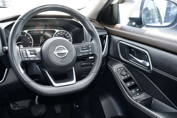 2023 Nissan X-TRAIL ST-L T33