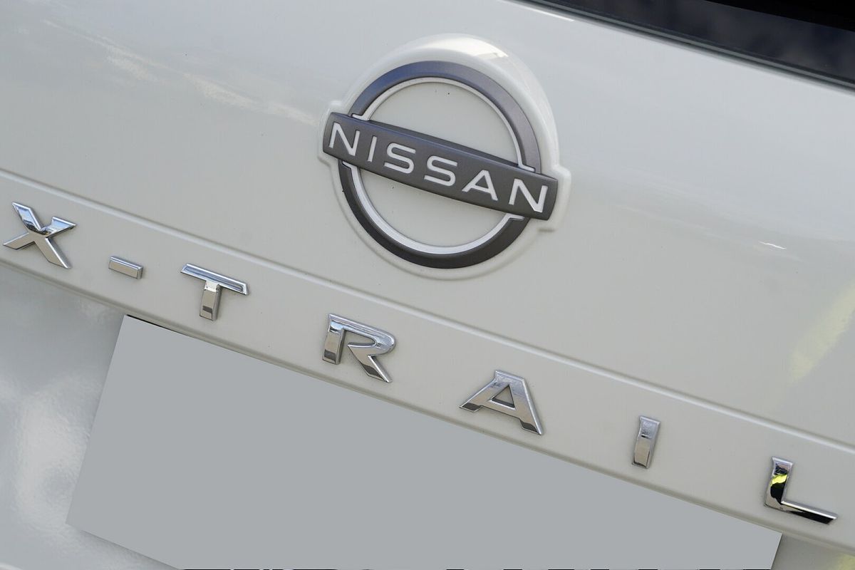 2023 Nissan X-TRAIL ST-L T33