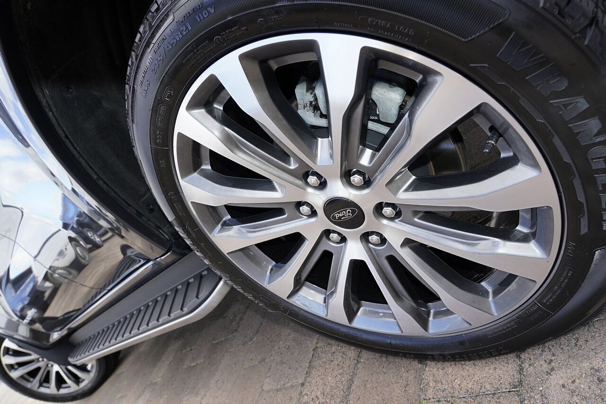 2024 Ford Everest Platinum 3.0L
