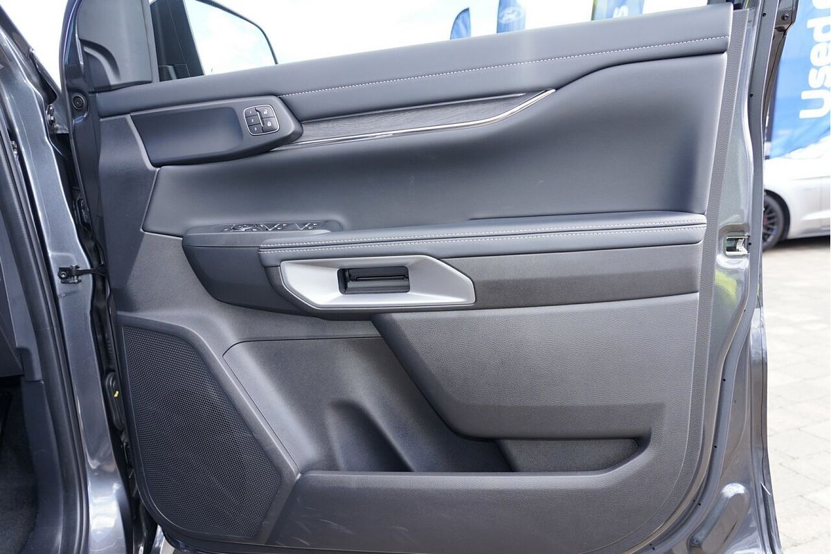 2024 Ford Everest Platinum 3.0L