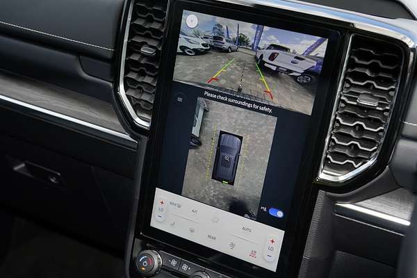 2024 Ford Everest Platinum 3.0L