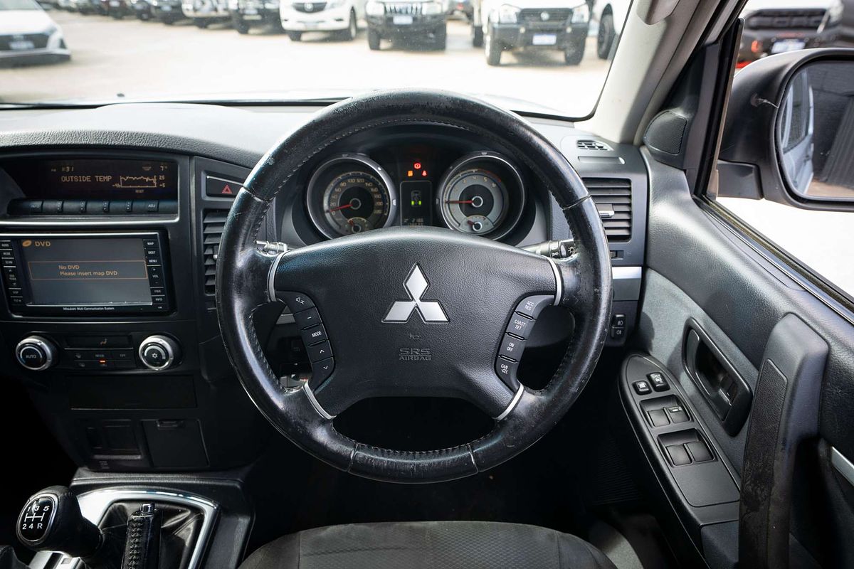 2009 Mitsubishi Pajero GLX NT