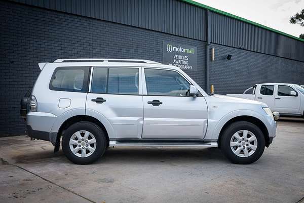 2009 Mitsubishi Pajero GLX NT