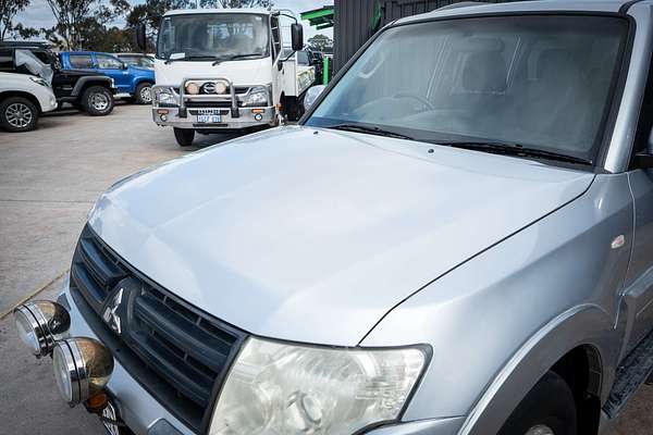 2009 Mitsubishi Pajero GLX NT