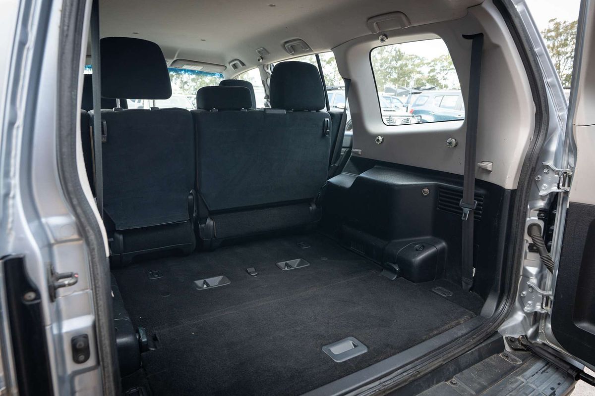 2009 Mitsubishi Pajero GLX NT