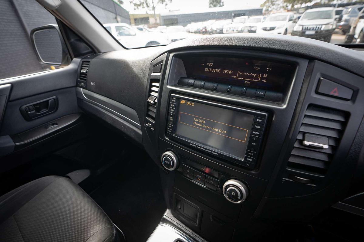 2009 Mitsubishi Pajero GLX NT