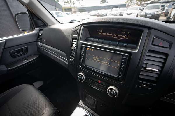 2009 Mitsubishi Pajero GLX NT