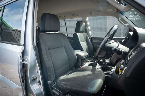 2009 Mitsubishi Pajero GLX NT