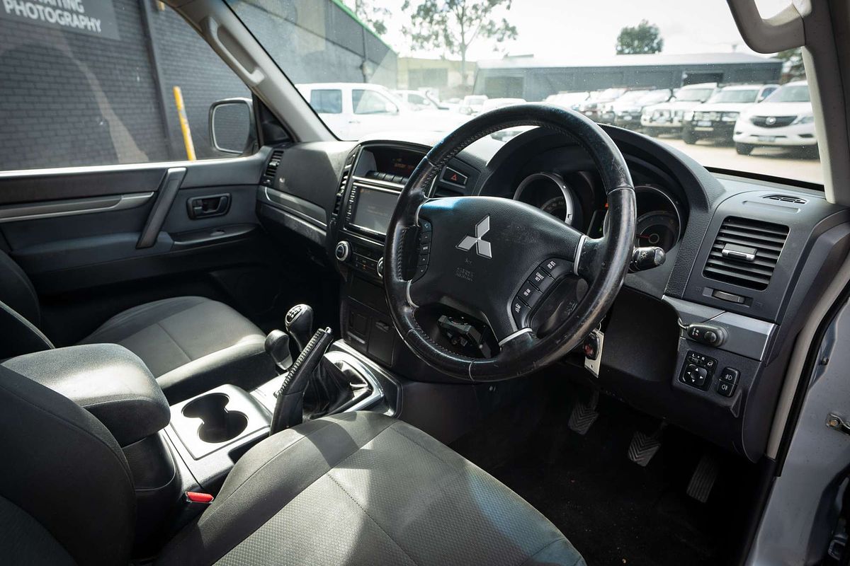 2009 Mitsubishi Pajero GLX NT