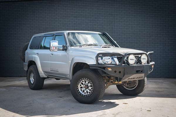 2010 Nissan Patrol ST GU 7