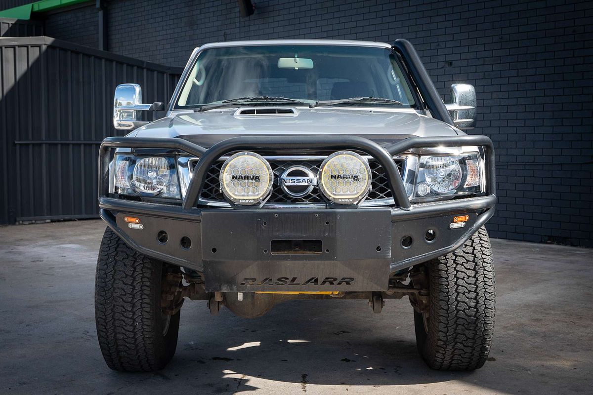 2010 Nissan Patrol ST GU 7