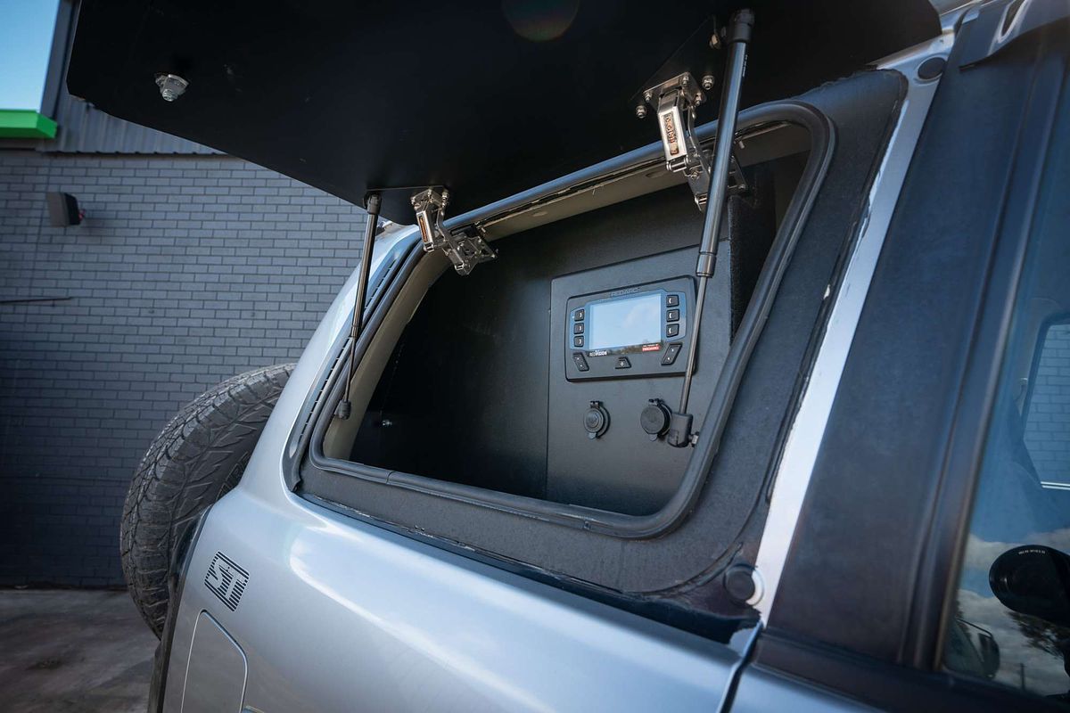 2010 Nissan Patrol ST GU 7