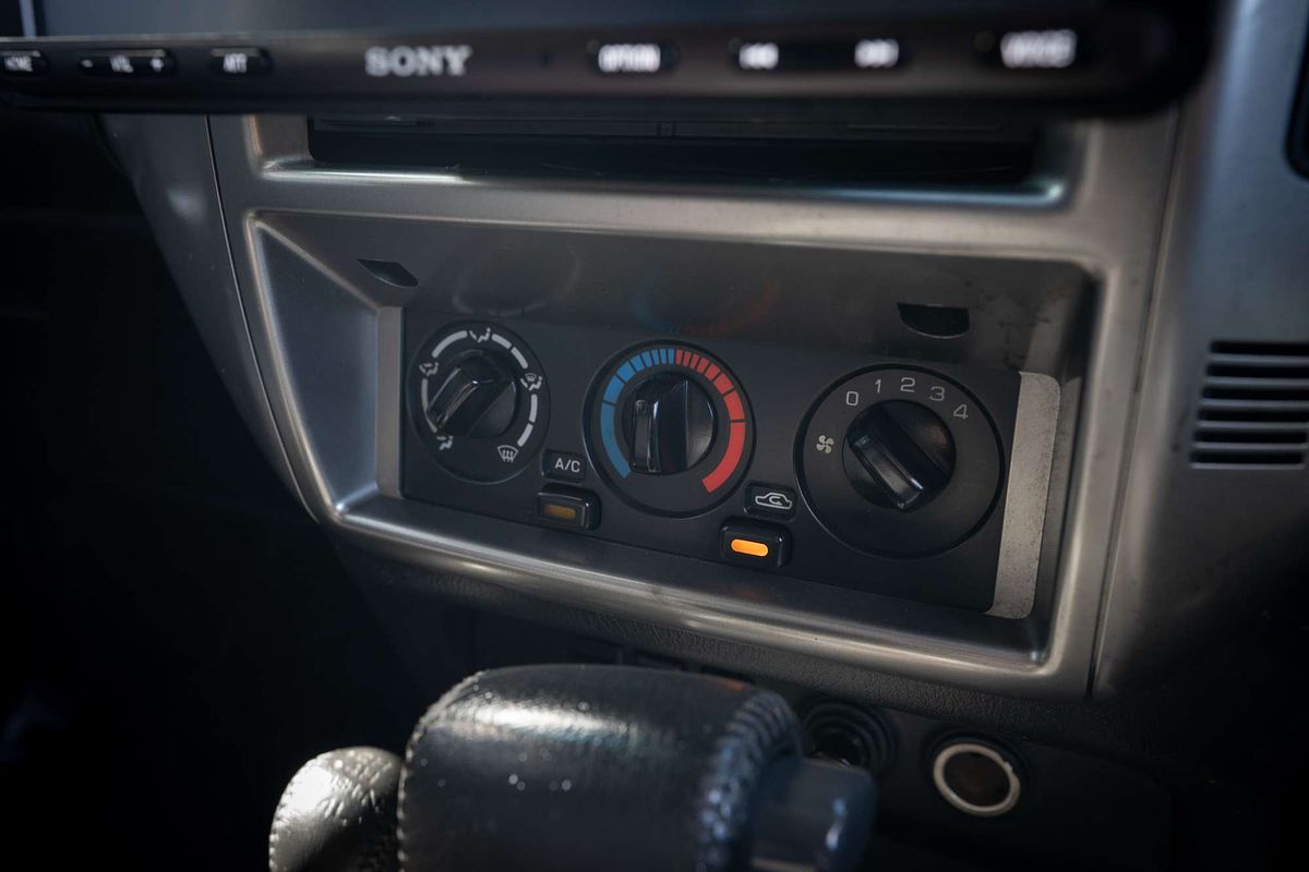 2010 Nissan Patrol ST GU 7