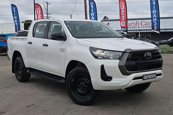 2021 Toyota Hilux SR GUN126R 4X4