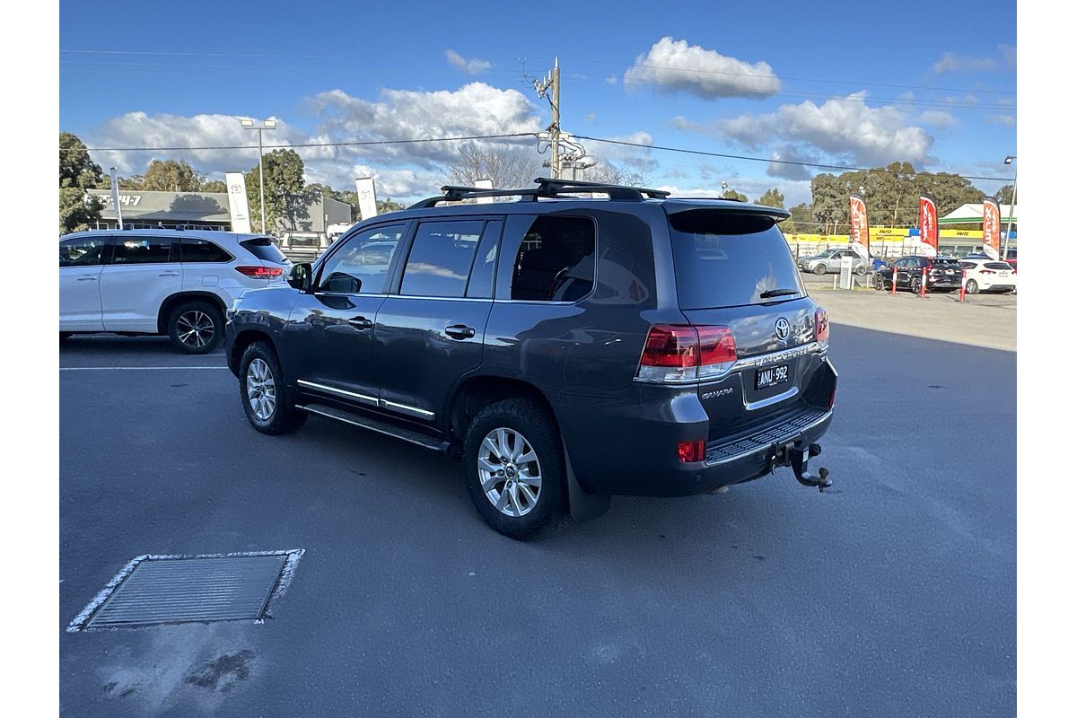 2017 Toyota Landcruiser Sahara VDJ200R