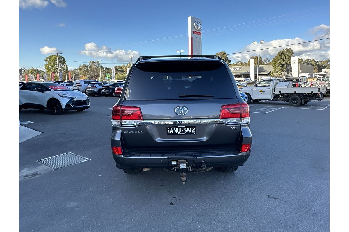 2017 Toyota Landcruiser Sahara VDJ200R
