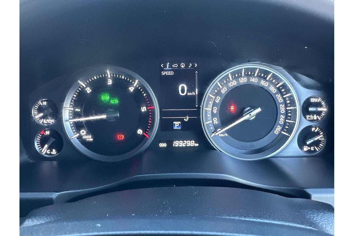 2017 Toyota Landcruiser Sahara VDJ200R